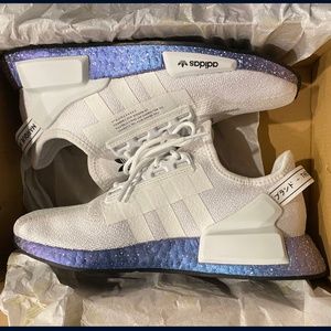 ADIDAS NMD R1 V2 MENS